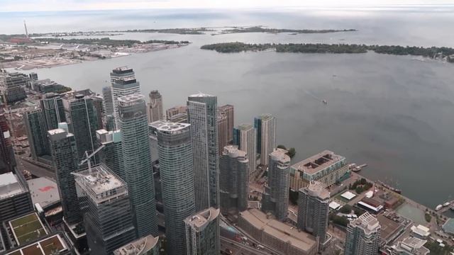 Toronto + Niagara Falls Vlog - CN Tower, Distillery District, Toronto Islands, St Lawrence Market смотреть онлайн