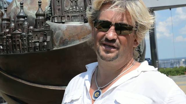 Экскурсии по городу с Лавкой Удивительных Экскурсий смотреть онлайн