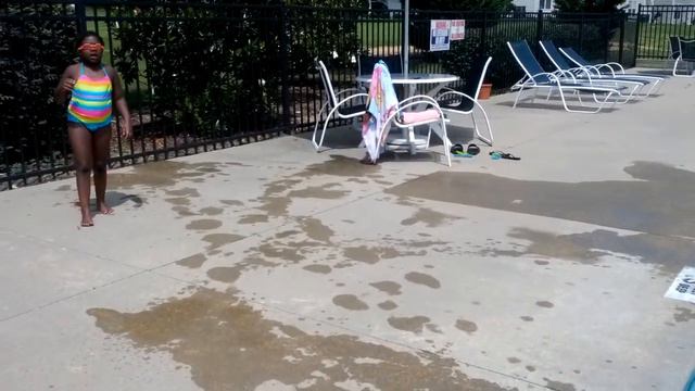 Run Jump Swim смотреть онлайн