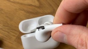 Треск хруст скрип в наушниках AirPods Pro