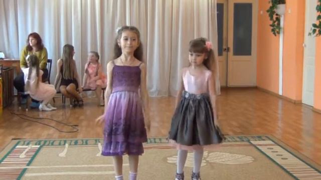 Фрагменты концерта юных вокалистов. смотреть онлайн