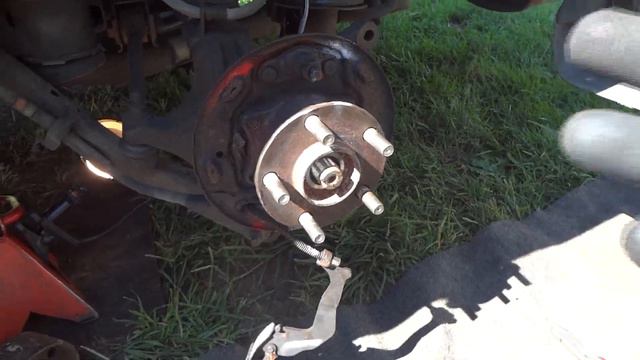 2009 Subaru Forester Rear Bearing Replacement... That Rumbling Noise...Ughhhh смотреть онлайн