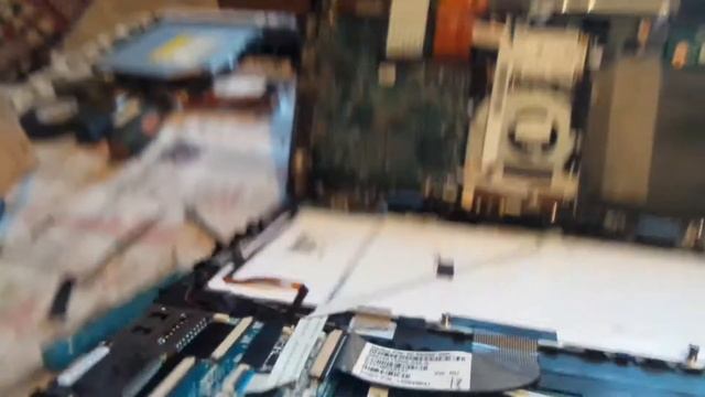 Ноутбук SONY VAIO VPCSA2Z9R (2011) смотреть онлайн