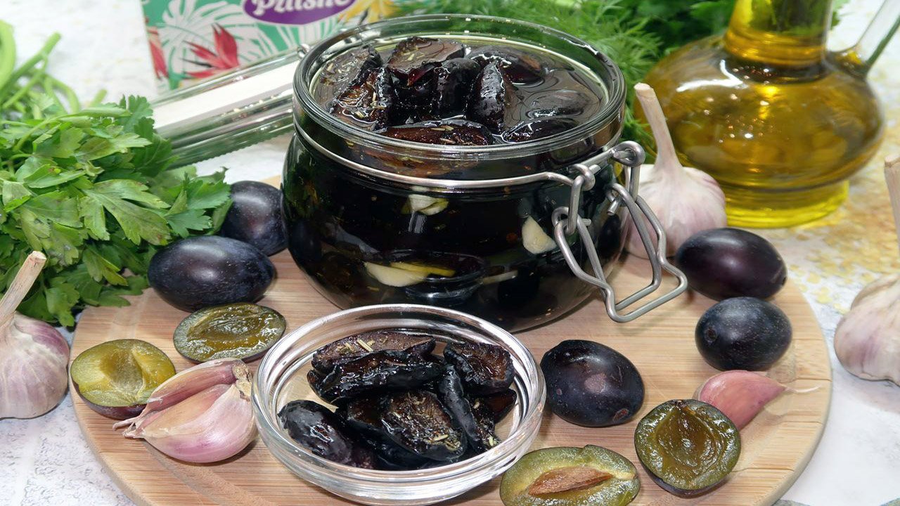 Вяленые сливы без косточек на зиму. Рецепты со сливой на зиму смотреть онлайн