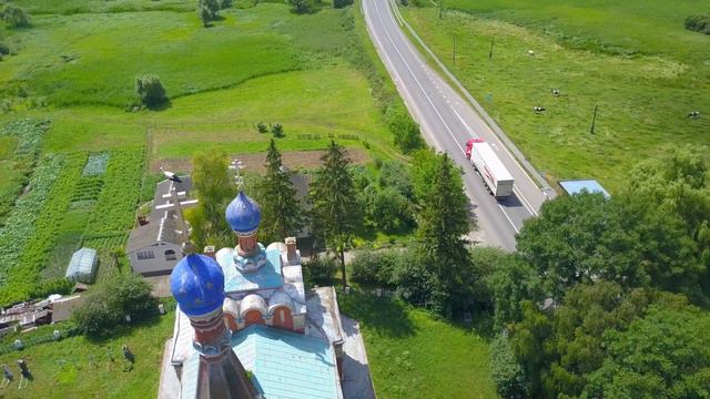 Церква св. Дмитра, с. Журавники. 4К. Вигляд з висоти смотреть онлайн