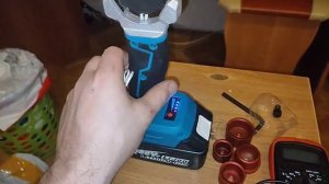 Китайский аккумуляторный паяльник для пластиковых труб с Али-Экспресс