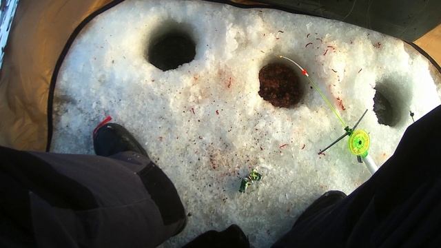 Зимняя рыбалка на речке Туре. смотреть онлайн