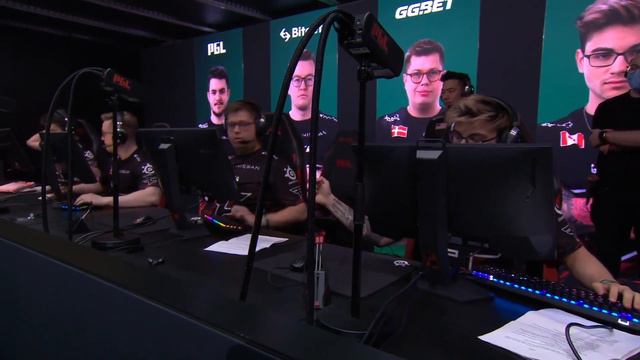 ПЕРФЕКТО СГОРЕЛ В МОЛИКЕ В ФИНАЛЕ МАЖОРА смотреть онлайн