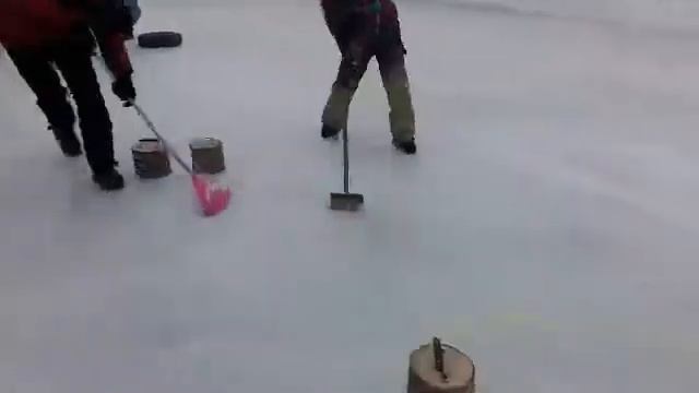 Керлинг по деревенски. смотреть онлайн