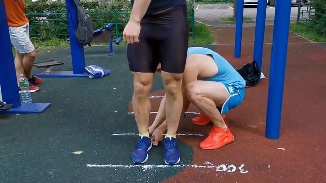 Прыжок в длину с места от лучших воркаутеров Москвы! смотреть онлайн