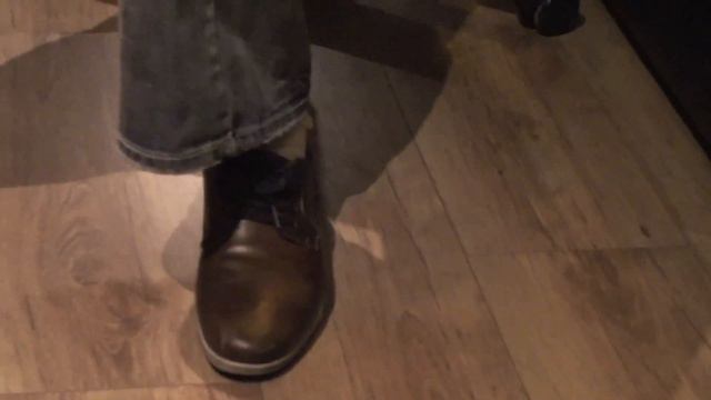 Zurich train de Tiburce Koffi смотреть онлайн