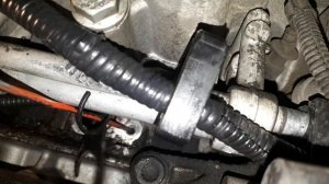 Замена датчика охлаждающей жидкости на туарег 2.5 дизель.