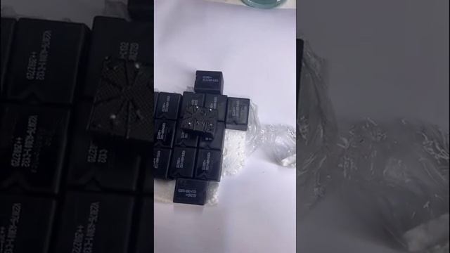 Relay Tyco V23076 A3001 C132 12VDC Dòng điện 45A / 6 Chân#100