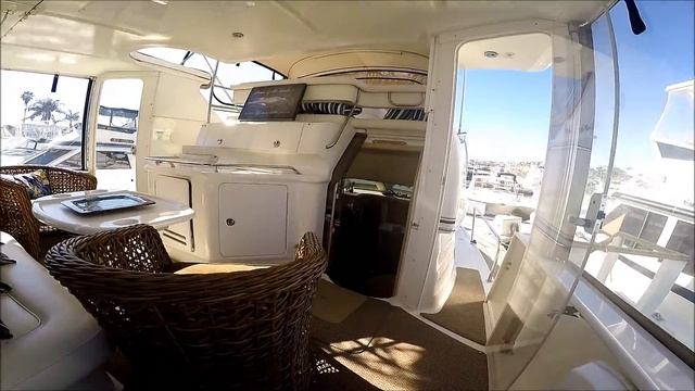 Sea Ray 38 Aft Cabin Motor Yacht Deck Tour by South Mountain Yachts смотреть онлайн