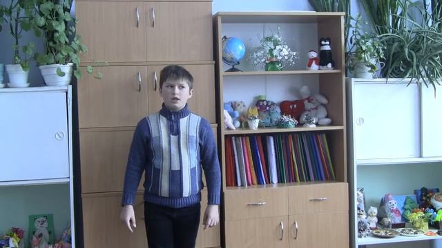 В. Маяковский читает Александр Целуйко смотреть онлайн