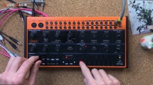Behringer Crave - обзор и демо
