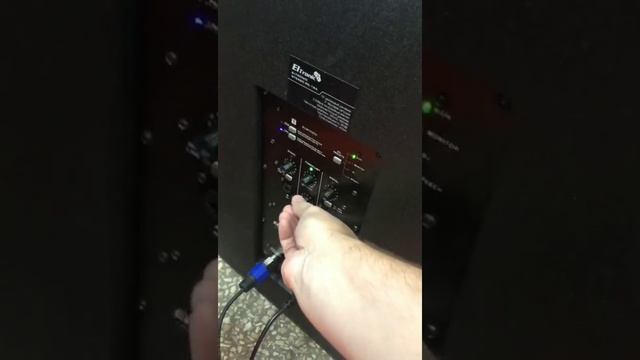 RC15A звуковая колона смотреть онлайн