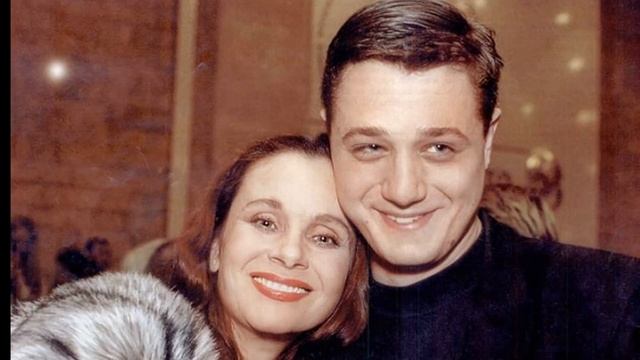 Что стало с могилой Любови Полищук спустя 14 лет со дня её смерти смотреть онлайн