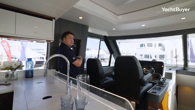 What Makes The Riviera 585 SUV So GOOD? A Comprehensive Tour & Review By YachtBuyer