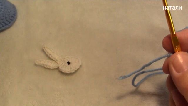 ВЯЖЕМ АППЛИКАЦИЮ " ЗАЙКА". смотреть онлайн