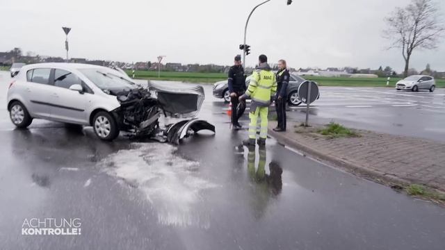 GEBROCHENE Achse Am Geparkten PKW! ? Kniffliges Abschleppmanöver! | Achtung Kontrolle