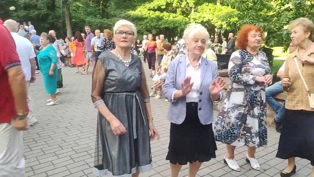 Белой черёмухи цвет........29.07.23 Гомель парк Луначарского ? смотреть онлайн