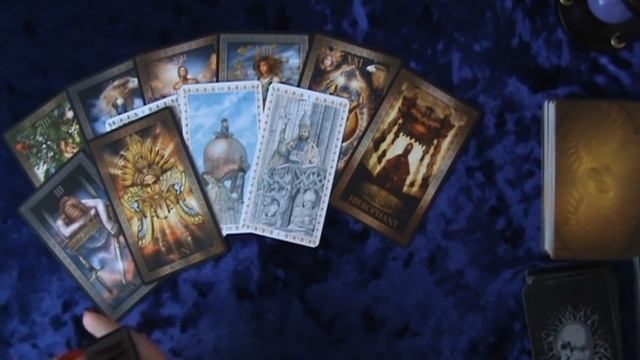 КАКОЙ МУЖЧИНА ВСКОРЕ ПОЯВИТСЯ В МОЕЙ ЖИЗНИ ?Какой мужчина идет мне по судьбе? Таро расклад . смотреть онлайн