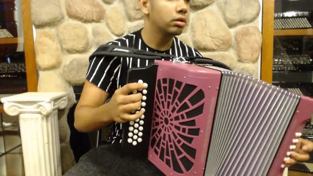 HOHNRVAR - Red Hohner Rey Del Vallenato Diatonic Button Accordion ADG La MMM 31 12 $699 смотреть онлайн