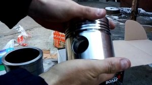 Получил запчасти на одноцилиндровый дизельный двигатель S1100.