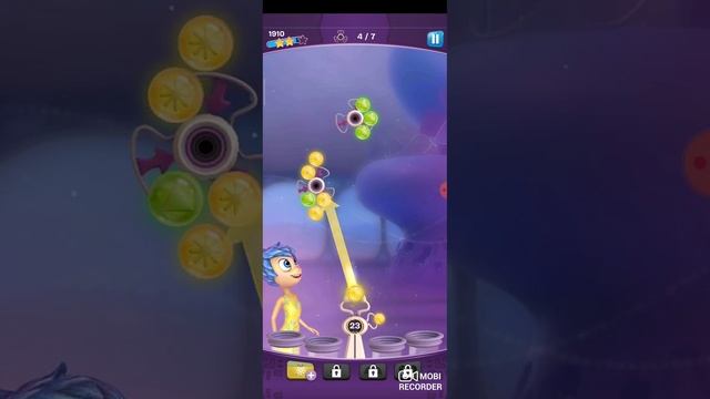 играю в игру шарики за ролики .( игра по мотивам мультфильма головоломка.) смотреть онлайн