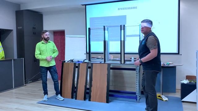Особенности монтажа HPL панелей на клеевой системе - часть 2 "практика" смотреть онлайн