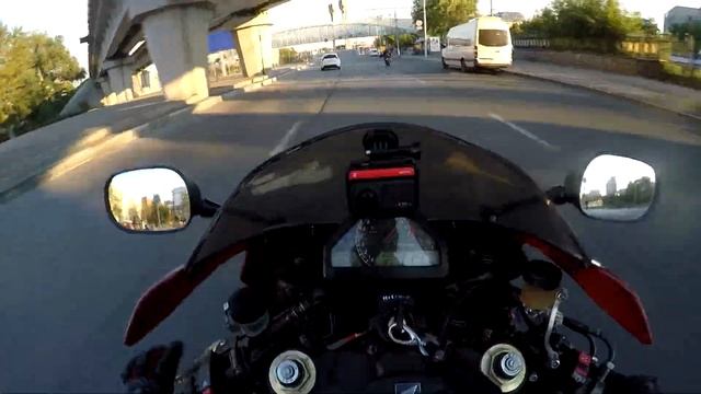 Мотобудни. Моя Honda снова на дороге. Катаю девушку на заднем. Безбашенная езда. смотреть онлайн