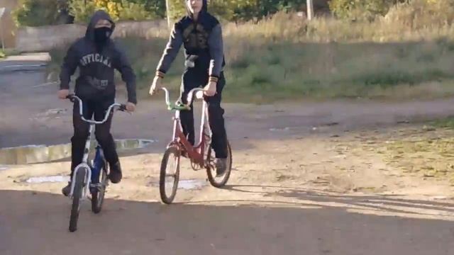 Уличные гонки|Проиграл 500 рублей в гонке|Нашли нового оператора смотреть онлайн