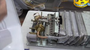 Отопление гаража газовой колонкой или как перевести на сжиженный газ