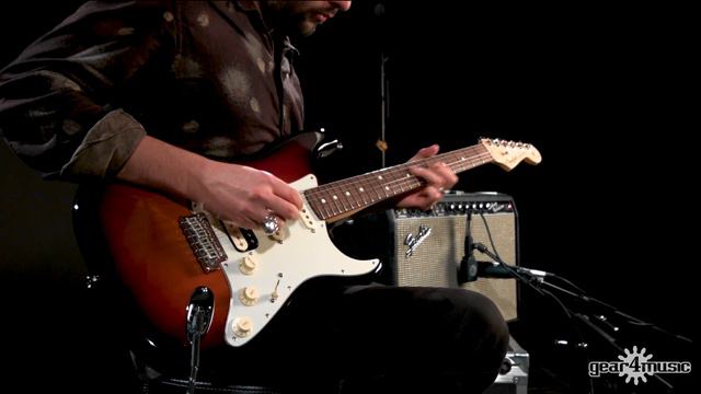 Fender American Professional Stratocaster | Demonstration смотреть онлайн