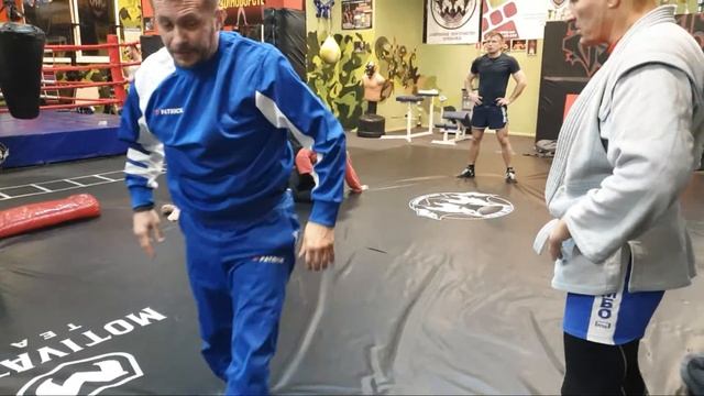 Брейкданс Для Борцов смотреть онлайн