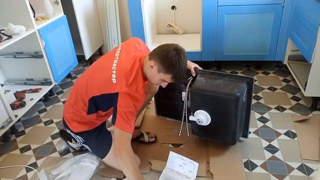 Врезка мойки в столешницу. Установка мойки. смотреть онлайн