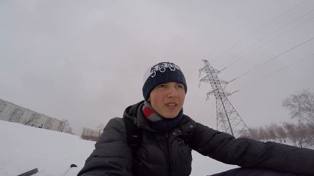 ЧТО БУДЕТ Если Кататься На Лыжах По Хрупкому Льду Озера? смотреть онлайн