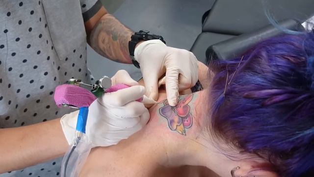 Reworking an Old Tattoo смотреть онлайн