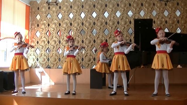 Скрипично-фортепианный ансамбль "Веселые нотки" 9-10 лет ДШИ г.Новополоцка, Беларусь смотреть онлайн