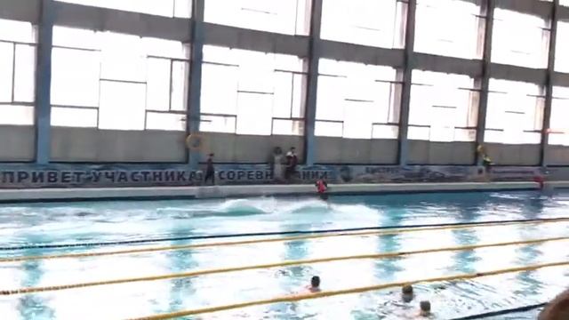 Lesha. 09/04/2017 Trick waterski competiotion in Rybinsk swiming pool смотреть онлайн