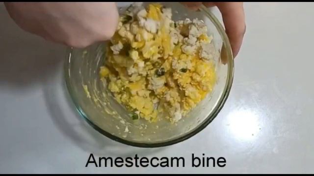 Langosi cu branza sarata si ceapa verde. смотреть онлайн