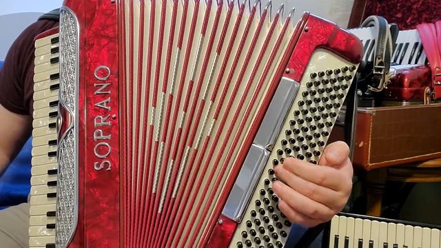 SOLD! - Italian Soprano Accordion LM смотреть онлайн