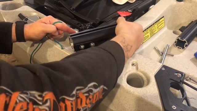 @BooneDOX USA Groovy landing gear instal смотреть онлайн