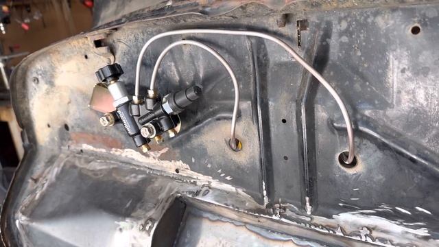 1937 Ford RatRod Truck brakes ￼ смотреть онлайн