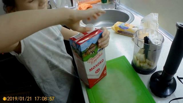 Коктейль банан, мороженое. смотреть онлайн