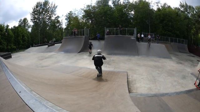 Artem Kravchenko \ Welcome to WheelCity \ Scootering смотреть онлайн