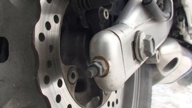 K8605 KAWASAKI ER 6F смотреть онлайн