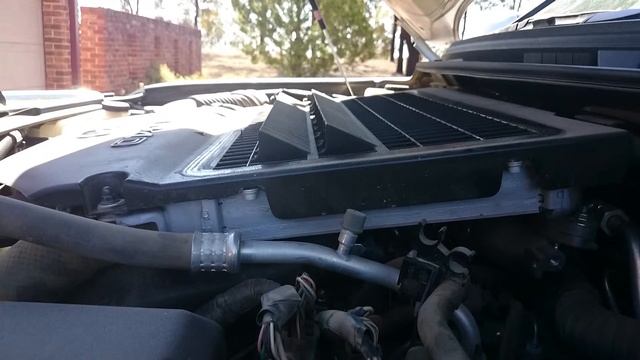 Toyota Land Cruiser sahara V8 twin turbo Diesel 4.7 - Engine Start Up/Exhaust Sound смотреть онлайн