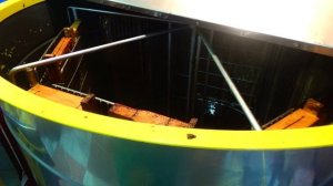 Качка меда Сезон 22 Новинка Стол